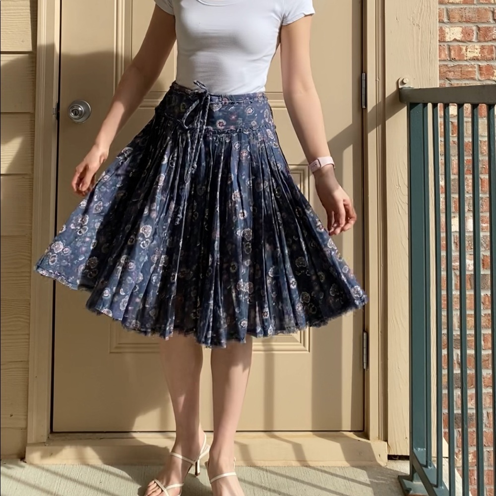 AEO pleated navy purple floral skirt XXS